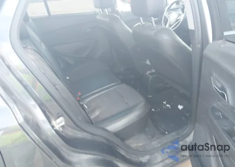 2018 Chevrolet Trax Lt z USA, uszkodzony, nr VIN 3GNCJPSB1JL224021